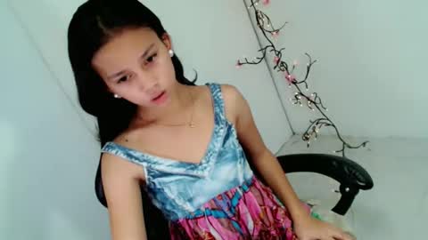 Snapshot of pinkdollbaby_ chatting on 4, 5, 2026 pinkdollbaby_ online show from 4, 5, 2026