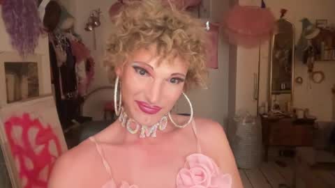 Snapshot of pinkfag chatting on 30, 7, 2026 pinkfag online show from 30, 7, 2026