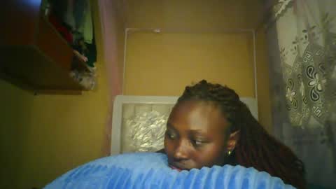 Snapshot of pinklover2003 chatting on 8, 7, 2026 Serena online show from 8, 7, 2026