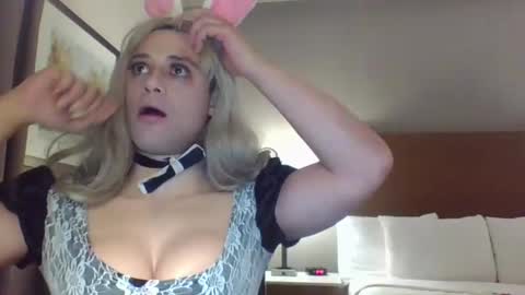 Snapshot of pinkpillbambi chatting on 12, 1, 2025 pinkpillbambi online show from 12, 1, 2025