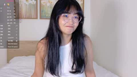 Polly online show from 9, 4, 2026