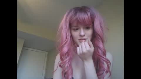 pinkykittykat online show from 16, 4, 2026