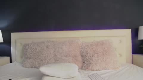  Pink  online show from 6, 1, 2025