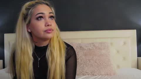  Pink  online show from 3, 2, 2025