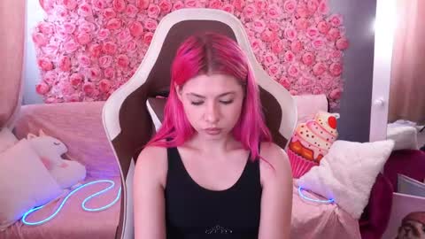 pinkytrix online show from 19, 5, 2026