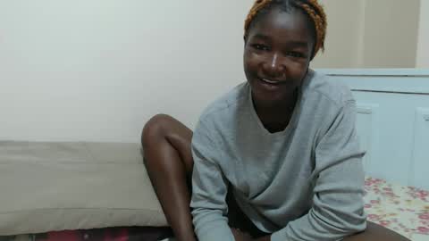 Snapshot of pinnacle_ chatting on 24, 4, 2026 zenah online show from 24, 4, 2026