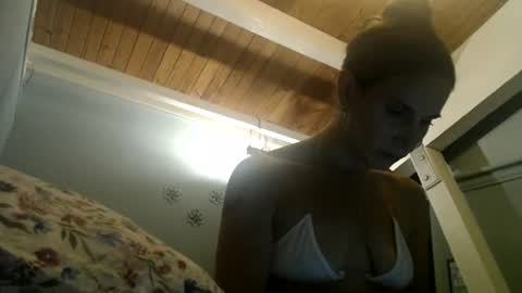 Snapshot of pinocchiostarg chatting on 4, 7, 2026 tstarg online show from 4, 7, 2026