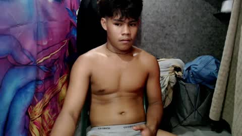 Snapshot of pinoy_shyboy69 chatting on 24, 7, 2026 pinoy_shyboy69 online show from 24, 7, 2026