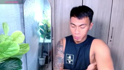 Snapshot of pinoymilker chatting on 3, 3, 2026 ethan online show from 3, 3, 2026