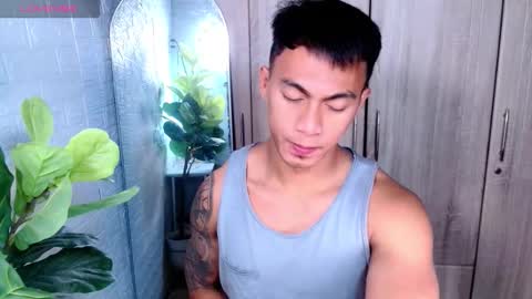 Snapshot of pinoymilker chatting on 19, 3, 2026 ethan online show from 19, 3, 2026