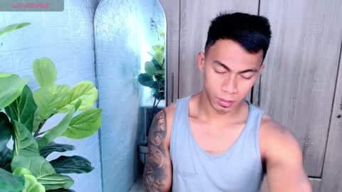 Snapshot of pinoymilker chatting on 3, 4, 2026 ethan online show from 3, 4, 2026