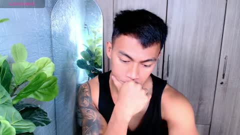 Snapshot of pinoymilker chatting on 9, 4, 2026 ethan online show from 9, 4, 2026