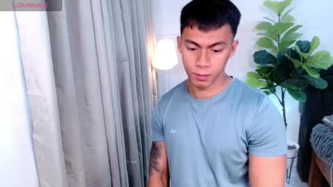 Snapshot of pinoymilker chatting on 13, 6, 2026 ethan online show from 13, 6, 2026