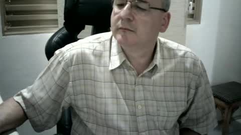 piovesanes online show from 23, 12, 2024