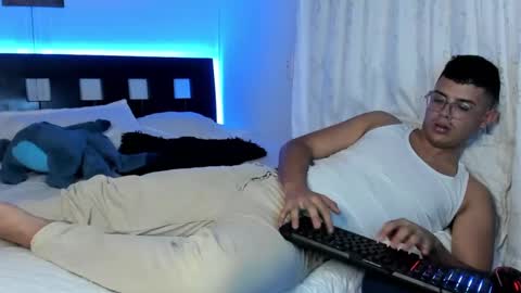 Snapshot of piperodriguez_ chatting on 8, 12, 2024 Pipe Rodriguez online show from 8, 12, 2024