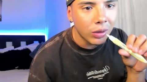 Snapshot of piperodriguez_ chatting on 3, 1, 2025 Pipe Rodriguez online show from 3, 1, 2025
