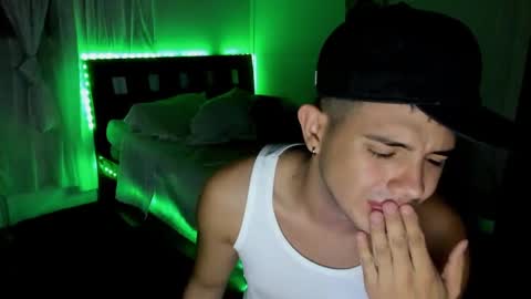 Snapshot of piperodriguez_ chatting on 4, 2, 2025 Pipe Rodriguez online show from 4, 2, 2025