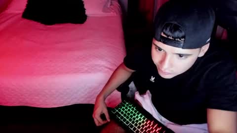 Snapshot of piperodriguez_ chatting on 7, 2, 2025 Pipe Rodriguez online show from 7, 2, 2025