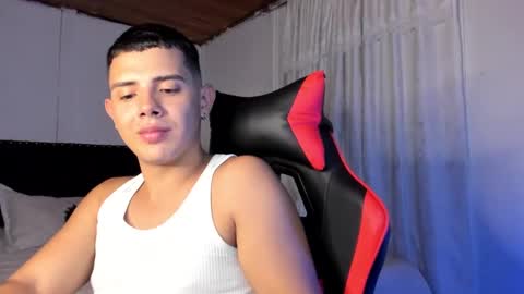 Snapshot of piperodriguez_ chatting on 23, 2, 2025 Pipe Rodriguez online show from 23, 2, 2025