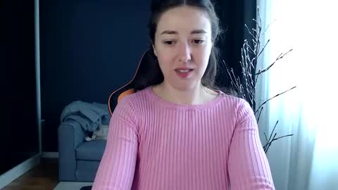 Snapshot of piscesgirl06 chatting on 22, 4, 2026 piscesgirl06 online show from 22, 4, 2026