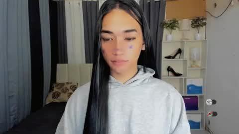 pixiedoll_ online show from 14, 2, 2026