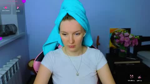 Snapshot of playful_mary chatting on 13, 7, 2026 Masha online show from 13, 7, 2026