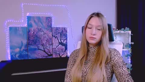 Sophie online show from 21, 2, 2025