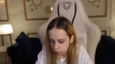 Lana online show from 30, 10, 2025