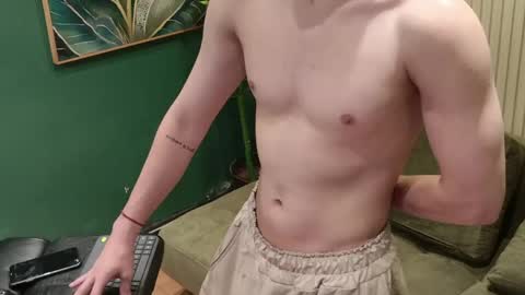 playwithmer online show from 15, 4, 2026