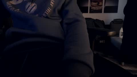 Hello ask me  . Im glad  to see you here in my room. Welcome PVT is open online show from 22, 11, 2025