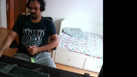 Snapshot of pleasure5845 chatting on 7, 7, 2026 Sam online show from 7, 7, 2026