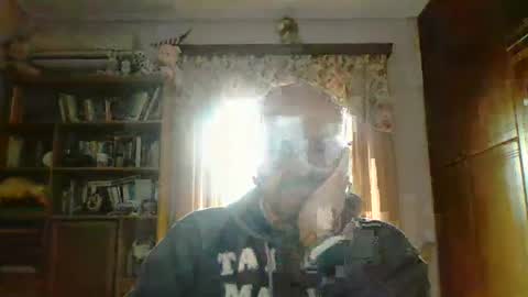 Snapshot of plu07f3520 chatting on 2, 5, 2026 plu07f3520 online show from 2, 5, 2026