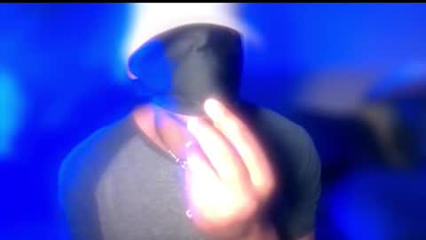 StraightPlush online show from 5, 12, 2025