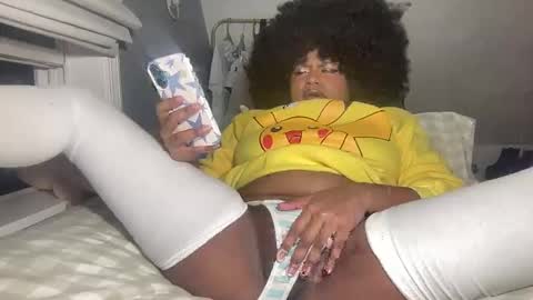 stariette online show from 9, 3, 2026