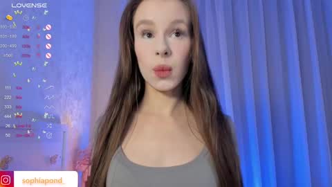 Snapshot of plusvibe chatting on 13, 2, 2025 Sophie online show from 13, 2, 2025