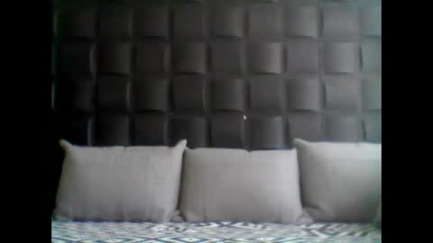 plutomaniaxxx online show from 8, 3, 2026