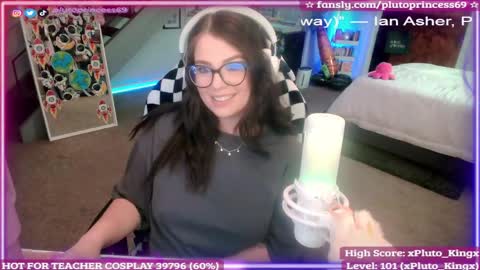 Pluto Princess online show from 19, 9, 2025