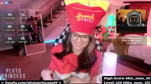 Pluto Princess online show from 5, 10, 2025