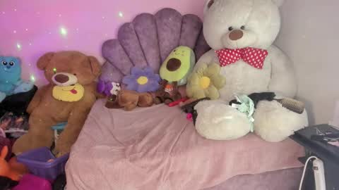 Nicole online show from 8, 2, 2026