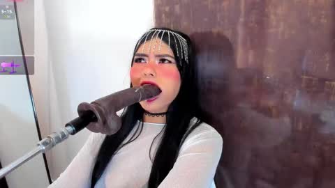 pocahontas_lantina online show from 11, 2, 2026