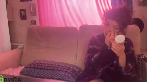 Snapshot of pocket_lovers chatting on 17, 5, 2026 Cute Sofia and Handsome Richy online show from 17, 5, 2026