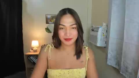 Snapshot of poisy_ivy chatting on 17, 10, 2025 poisy_ivy online show from 17, 10, 2025