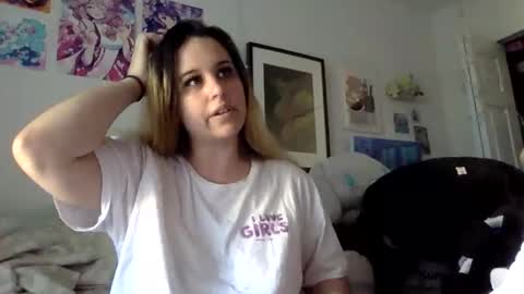 Snapshot of pokeh03 chatting on 11, 4, 2026 sweet angel baby online show from 11, 4, 2026