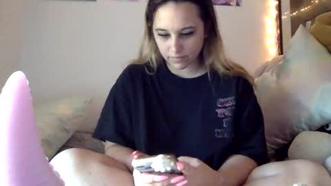 Snapshot of pokeh03 chatting on 17, 4, 2026 sweet angel baby online show from 17, 4, 2026