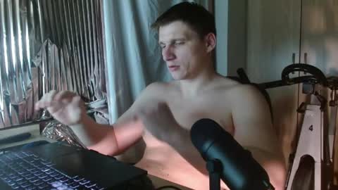 Snapshot of poliglotjoe2 chatting on 25, 5, 2026 Poliglotjoe2 online show from 25, 5, 2026