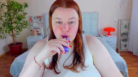Snapshot of polinasallivan chatting on 28, 4, 2026 Polina online show from 28, 4, 2026