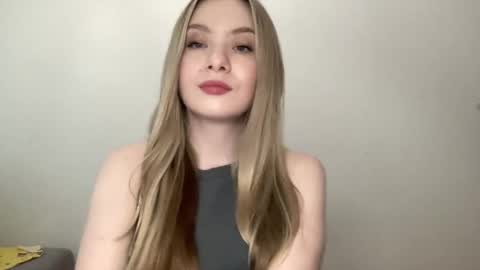 Snapshot of polishangel222 chatting on 12, 5, 2026 polishangel222 online show from 12, 5, 2026