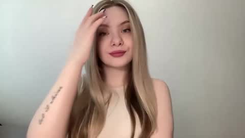 Snapshot of polishangel222 chatting on 24, 5, 2026 polishangel222 online show from 24, 5, 2026