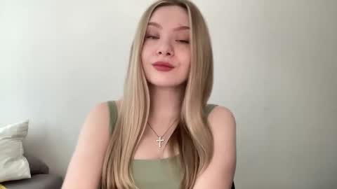 Snapshot of polishangel222 chatting on 5, 6, 2026 polishangel222 online show from 5, 6, 2026