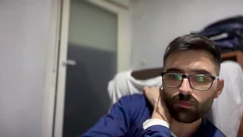 Snapshot of pollabeta chatting on 1, 12, 2025 pollabeta online show from 1, 12, 2025